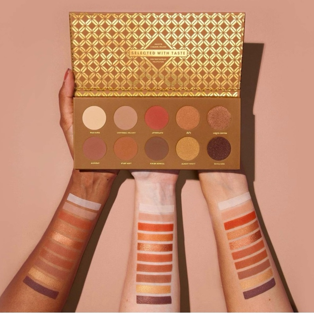 ZOEVA Warm Neutral Eyeshadow Palette - Cream, Tan, Orange, Brown, Gold, Purple